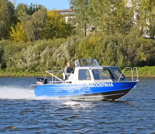 Алюминиевый катер Неман 550 с каютой в Сыктывкаре