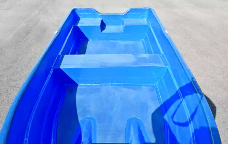 Стеклопластиковая лодка Neman-340 (тримаран) в Сыктывкаре