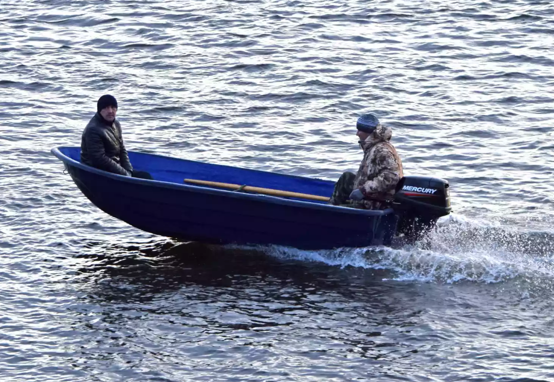 Стеклопластиковая лодка Neman-340 (тримаран) в Сыктывкаре