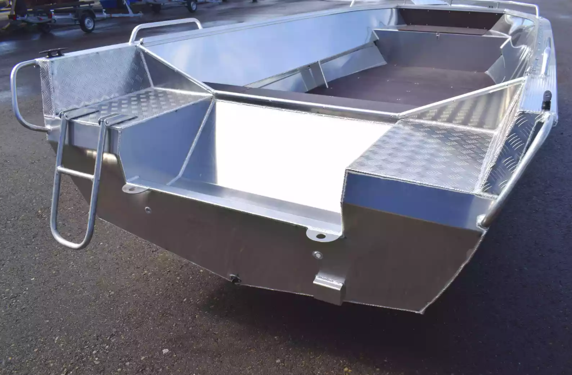 Алюминиевая лодка Неман-500 P в Сыктывкаре