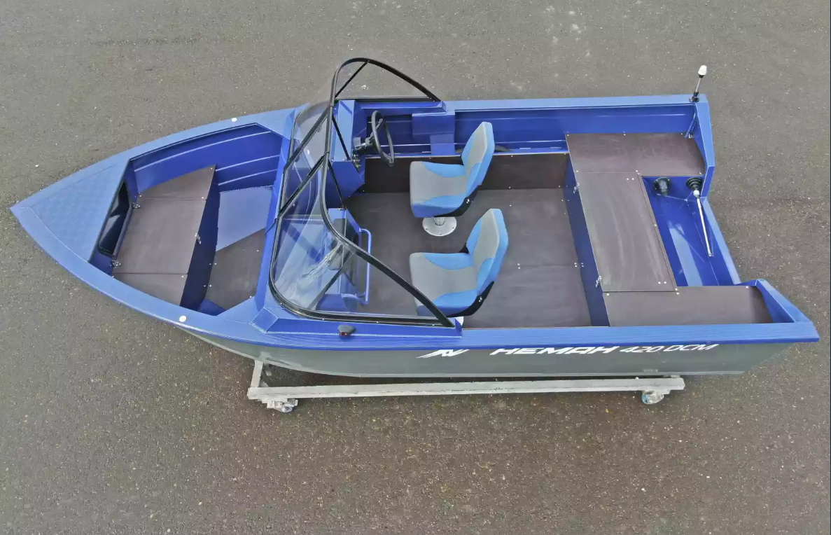 Алюминиевый катер Неман-420 DCM в Сыктывкаре