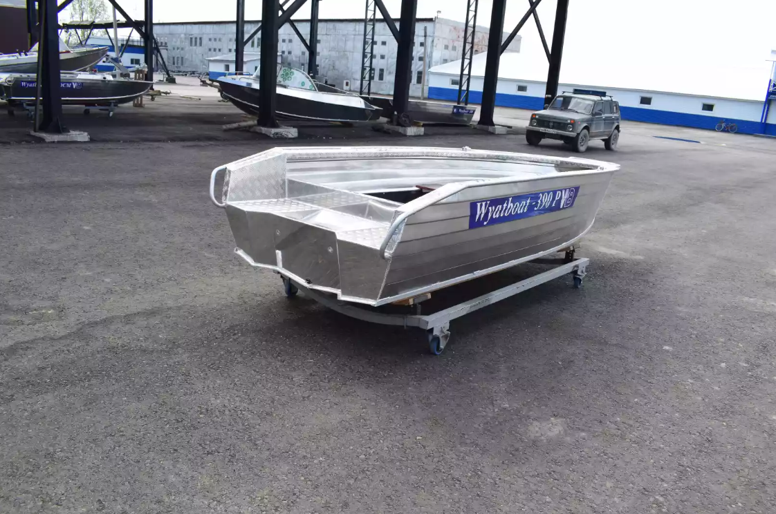 Алюминиевая лодка Wyatboat-390Р Увеличенный борт в Сыктывкаре
