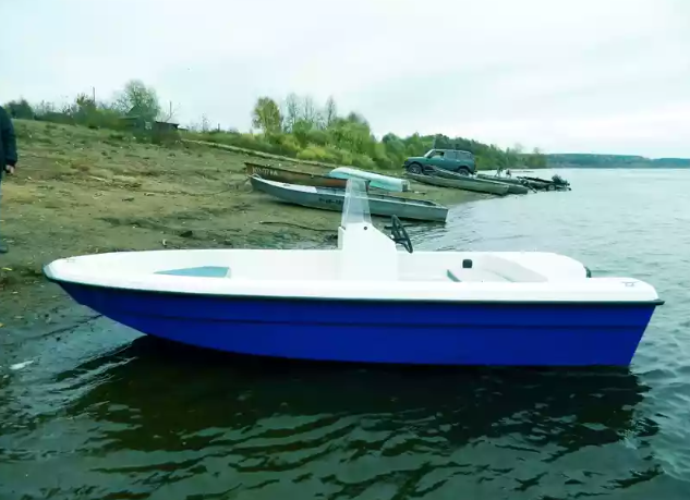 Стеклопластиковый катер Тримаран Wyatboat 430 C в Сыктывкаре