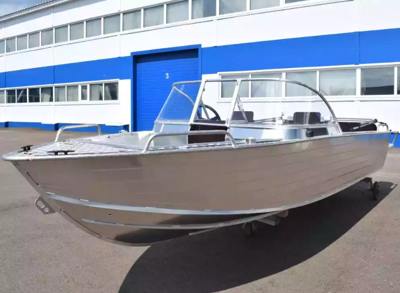 Алюминиевый катер WYATBOAT-550 DCM в Сыктывкаре
