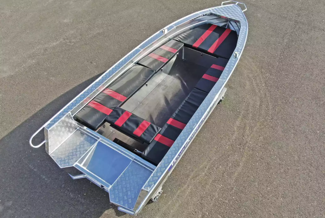 Алюминиевая лодка Wyatboat-390РМ увеличенный борт в Сыктывкаре