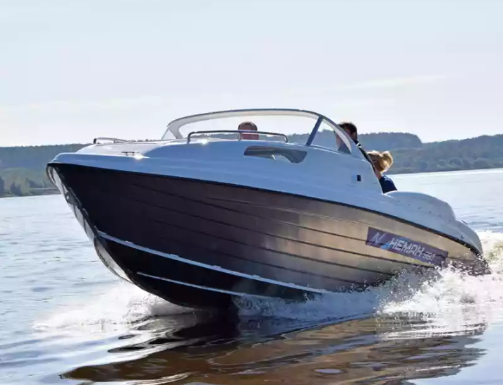 Комбинированный катер Neman-550 с каютой в Сыктывкаре