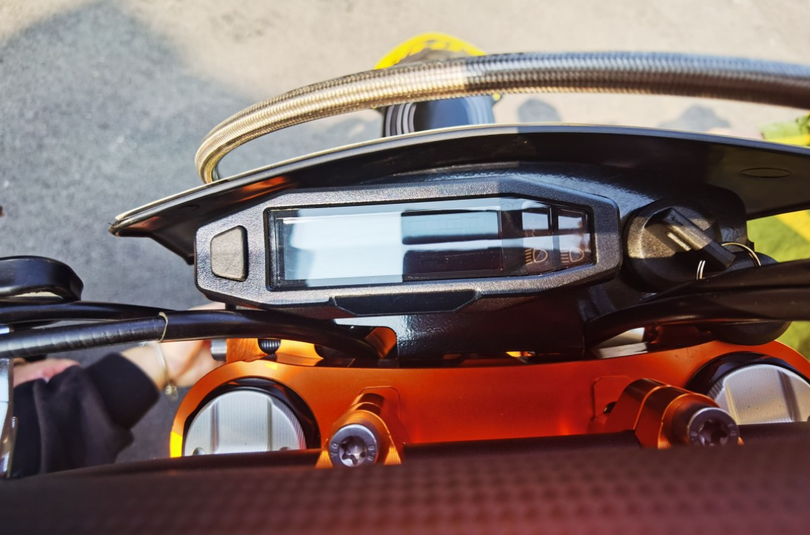 Мотоцикл JHLMOTO JHL Z8 NC300S (182-MN) в Сыктывкаре