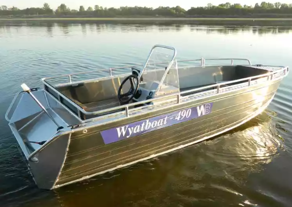 Алюминиевый катер Wyatboat-490 C в Сыктывкаре