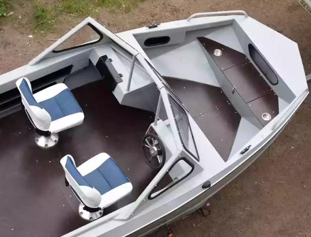 Алюминиевый катер Неман-500 DC Pro в Сыктывкаре