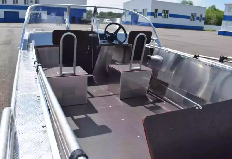 Алюминиевый катер WYATBOAT-550 DCM в Сыктывкаре