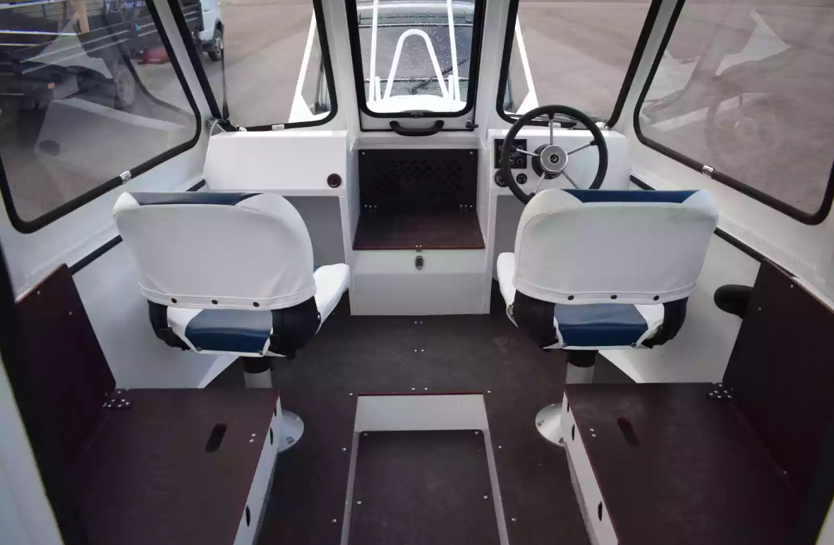 Алюминиевый катер Неман-500 (закрытая рубка) в Сыктывкаре