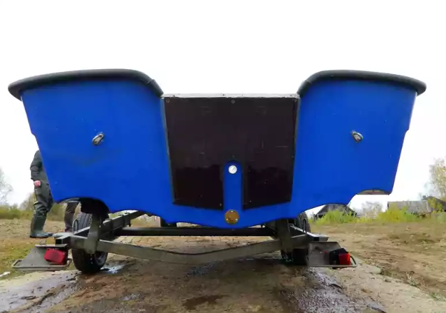 Стеклопластиковый катер Тримаран Wyatboat 430 C в Сыктывкаре