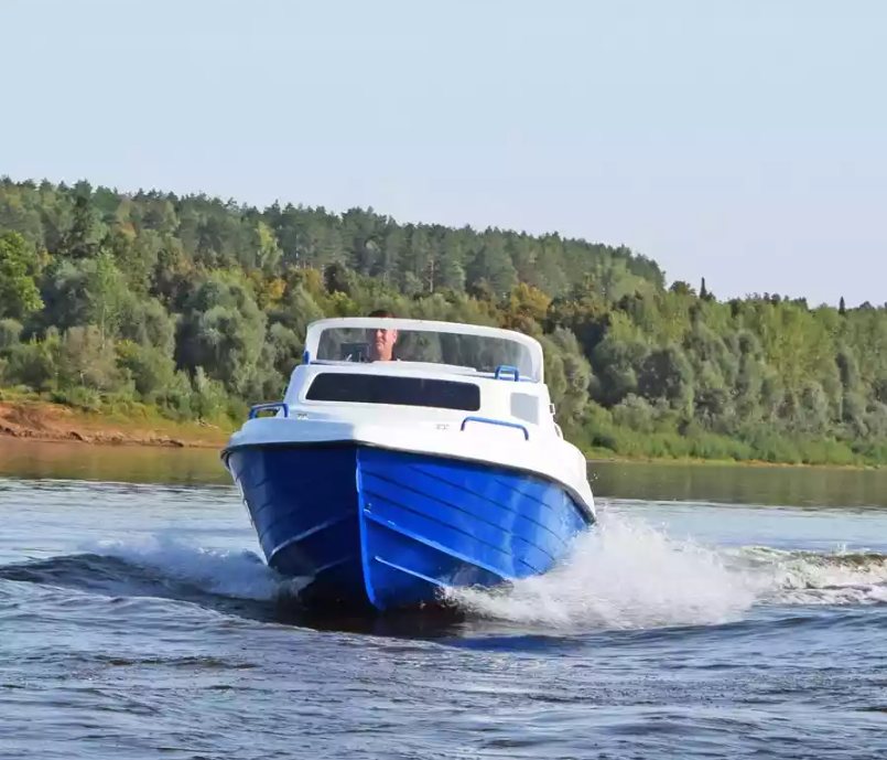 Комбинированный катер Neman-500 с каютой в Сыктывкаре