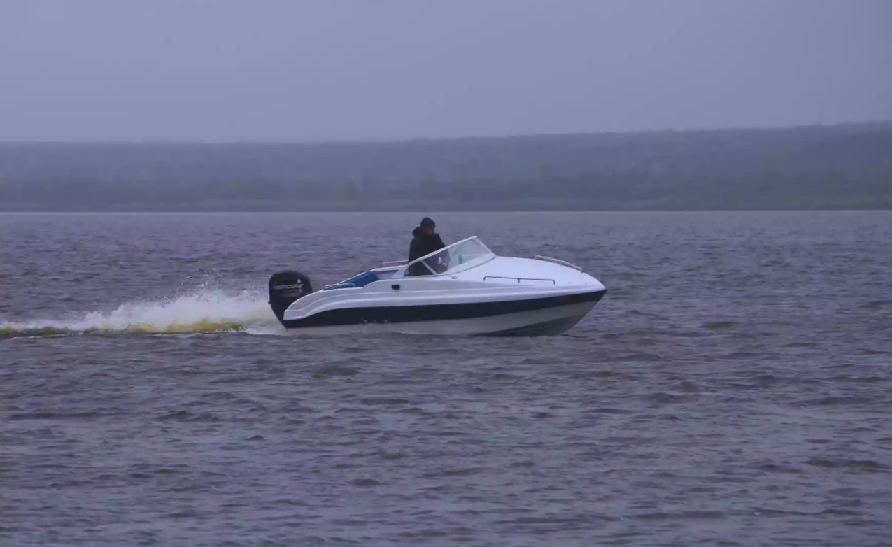 Стеклопластиковый катер Neman-500 Р в Сыктывкаре