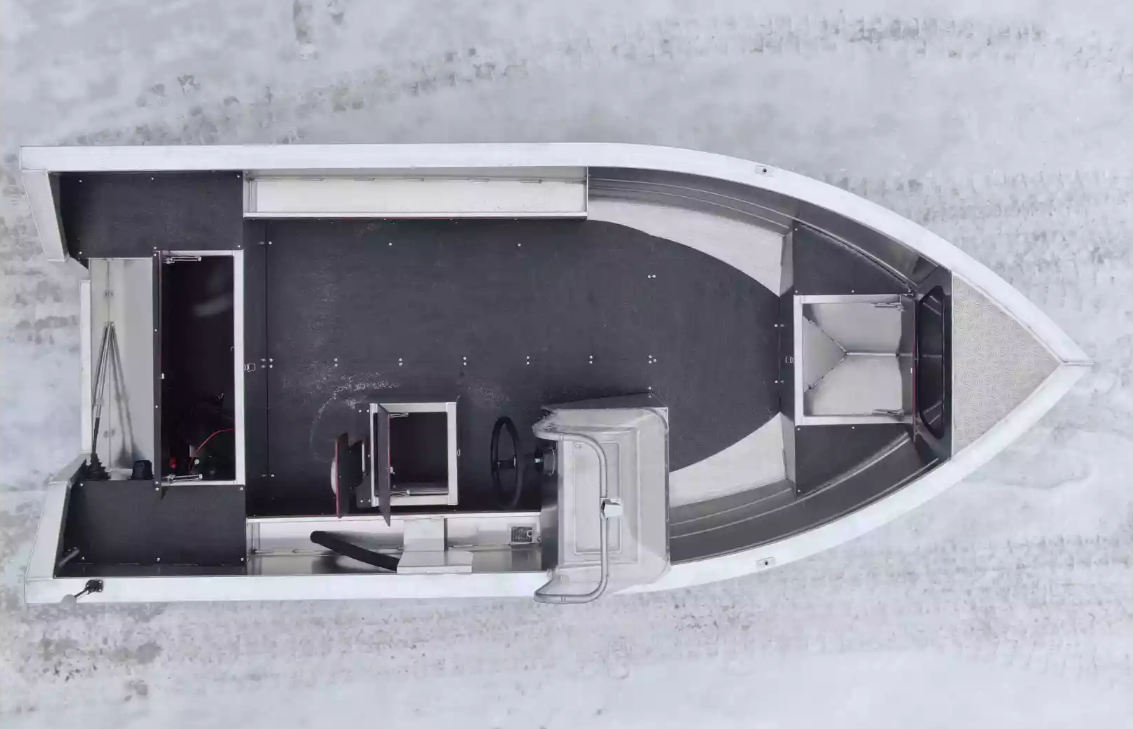 Алюминиевая лодка Неман-400 С в Сыктывкаре