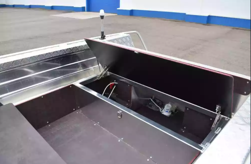 Алюминиевый катер Wyatboat-390 DCM Увеличенный борт в Сыктывкаре