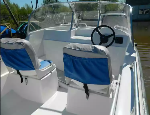 Стеклопластиковый катер Wyatboat-430 M (тримаран) в Сыктывкаре