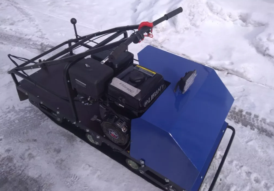 Мотобуксировщик AhtaR ЗИМА с реверсом (задний ход) в Сыктывкаре