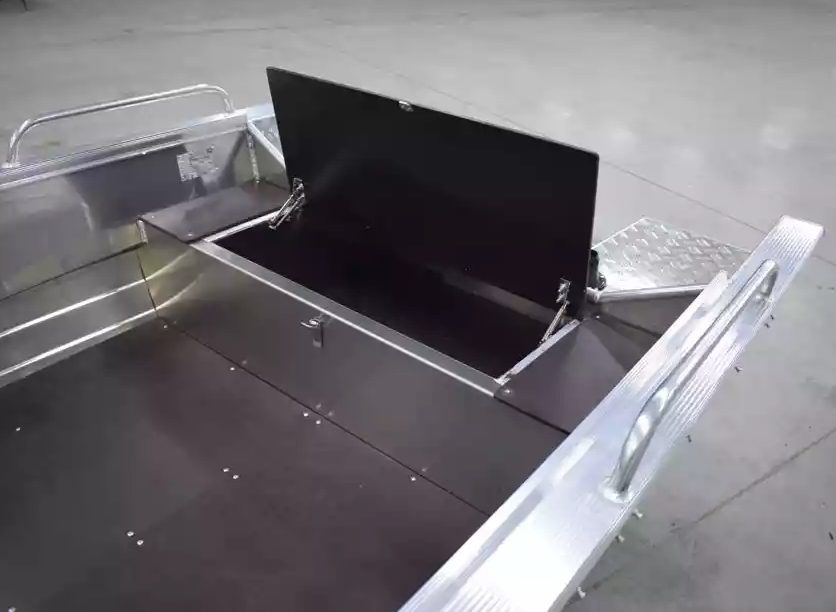 Алюминиевая лодка  Wyatboat-430 Р в Сыктывкаре