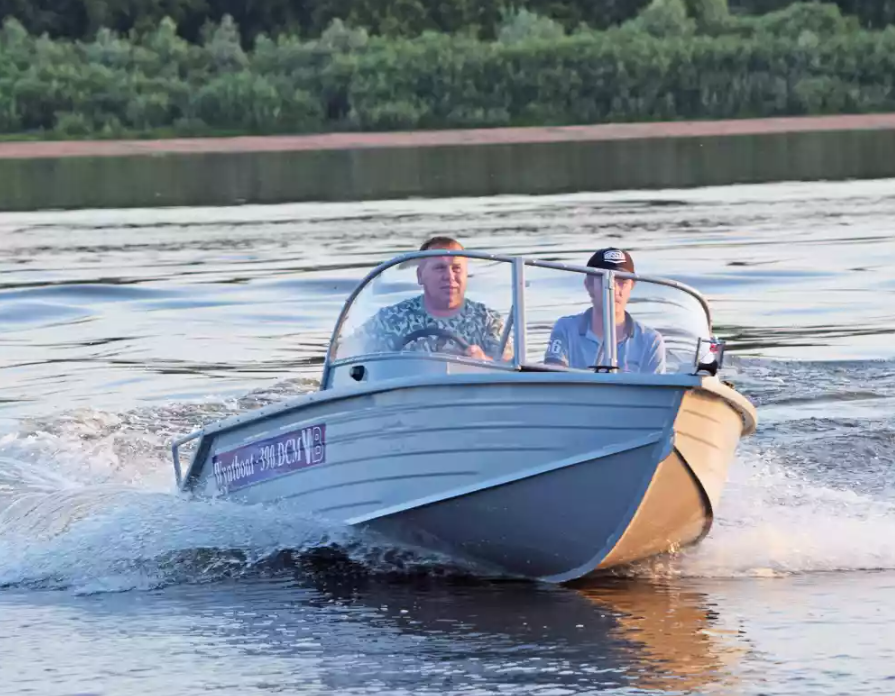 Алюминиевая лодка Wyatboat-390 DCM в Сыктывкаре