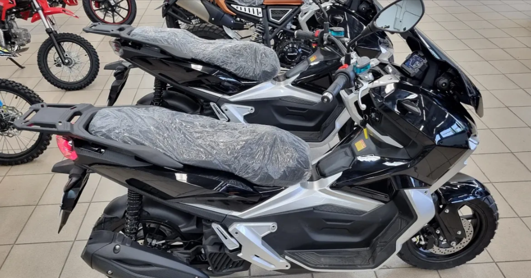 МаксиСкутер PROMAX ADV 200(49) (REPLICA HONDA) в Сыктывкаре