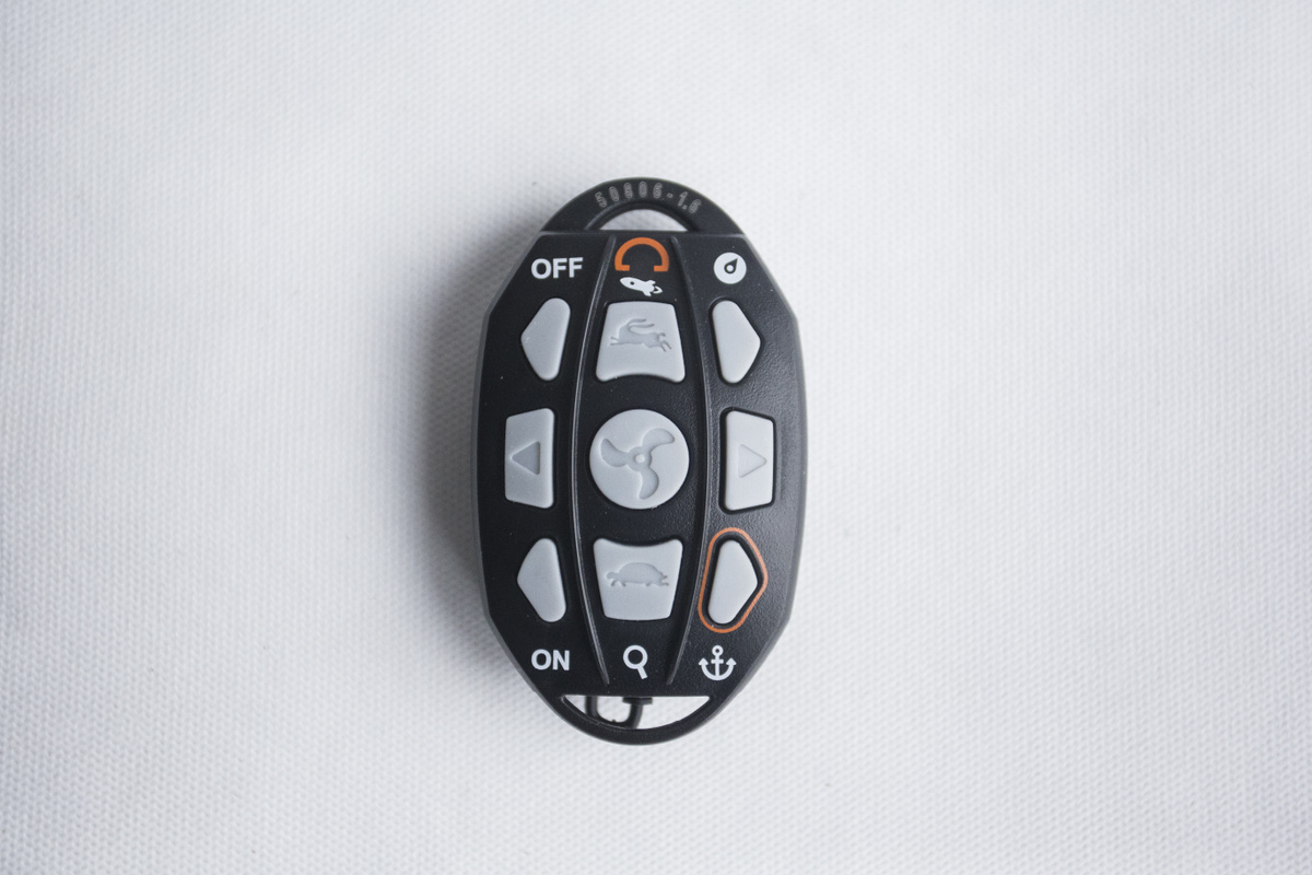 Лодочный электромотор якорь Haswing Cayman B, GPS, 12V, 55Lbs, нога 152 мм в Сыктывкаре