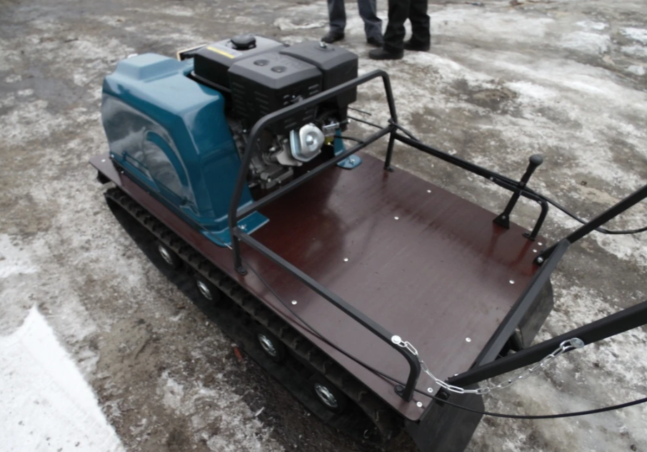 Мотобуксировщик AhtaR LR13 с реверс-вариатором Буран (задний ход) в Сыктывкаре