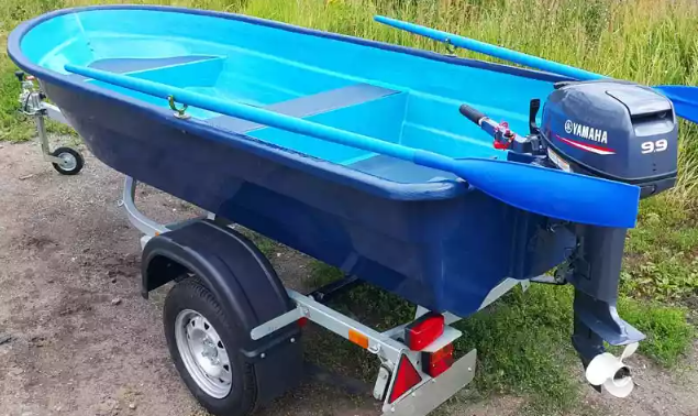 Стеклопластиковая лодка Neman-340 (тримаран) в Сыктывкаре