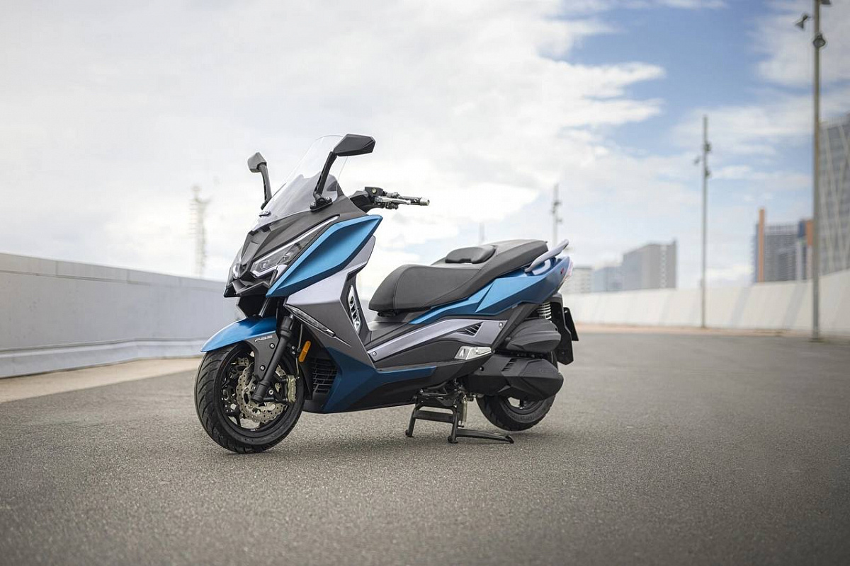 МАКСИСКУТЕР ARIIC 318 в Сыктывкаре