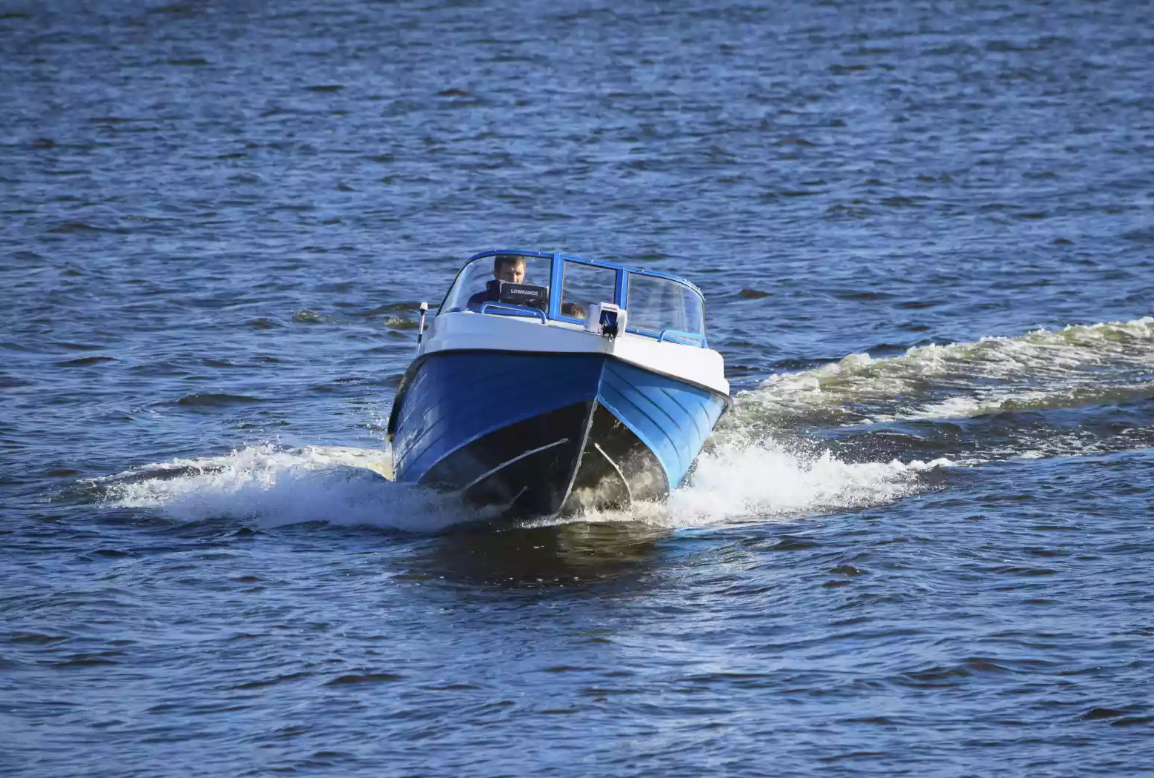 Комбинированный катер Neman-450 Open в Сыктывкаре