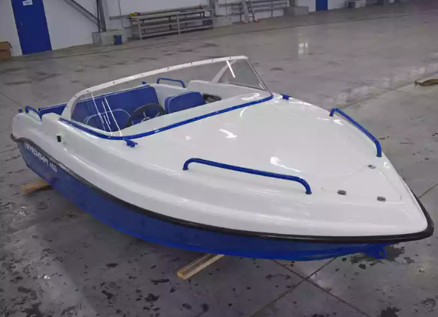 Комбинированный катер Neman-450 в Сыктывкаре