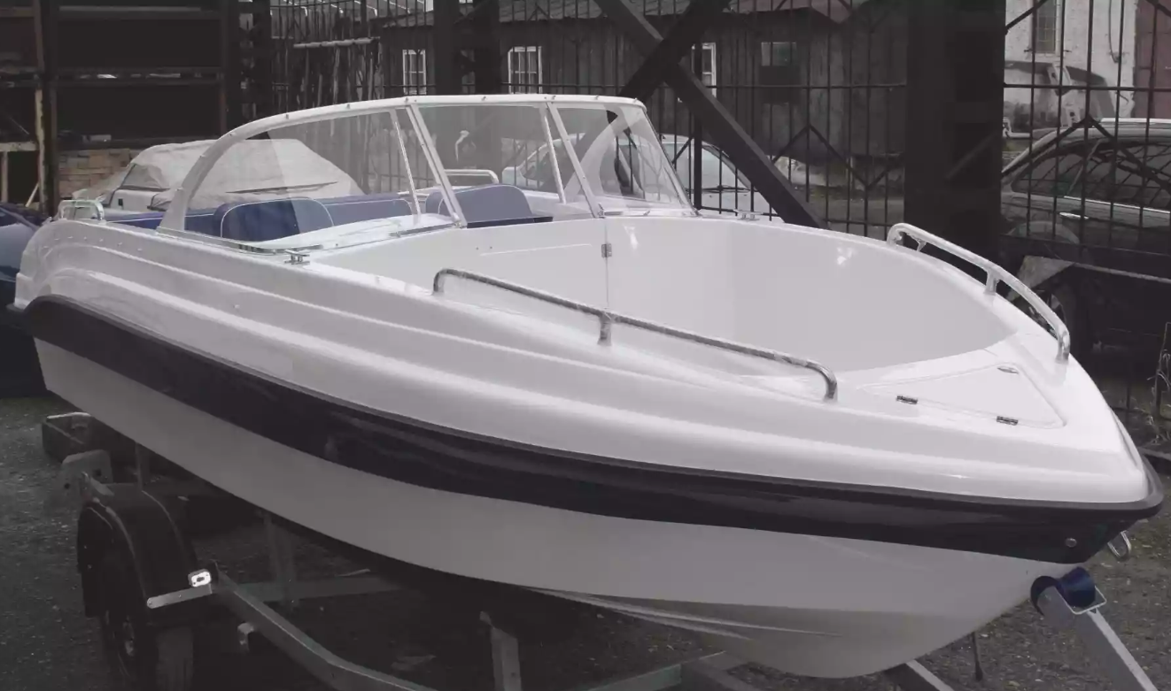 Стеклопластиковый катер Neman-500 Open в Сыктывкаре
