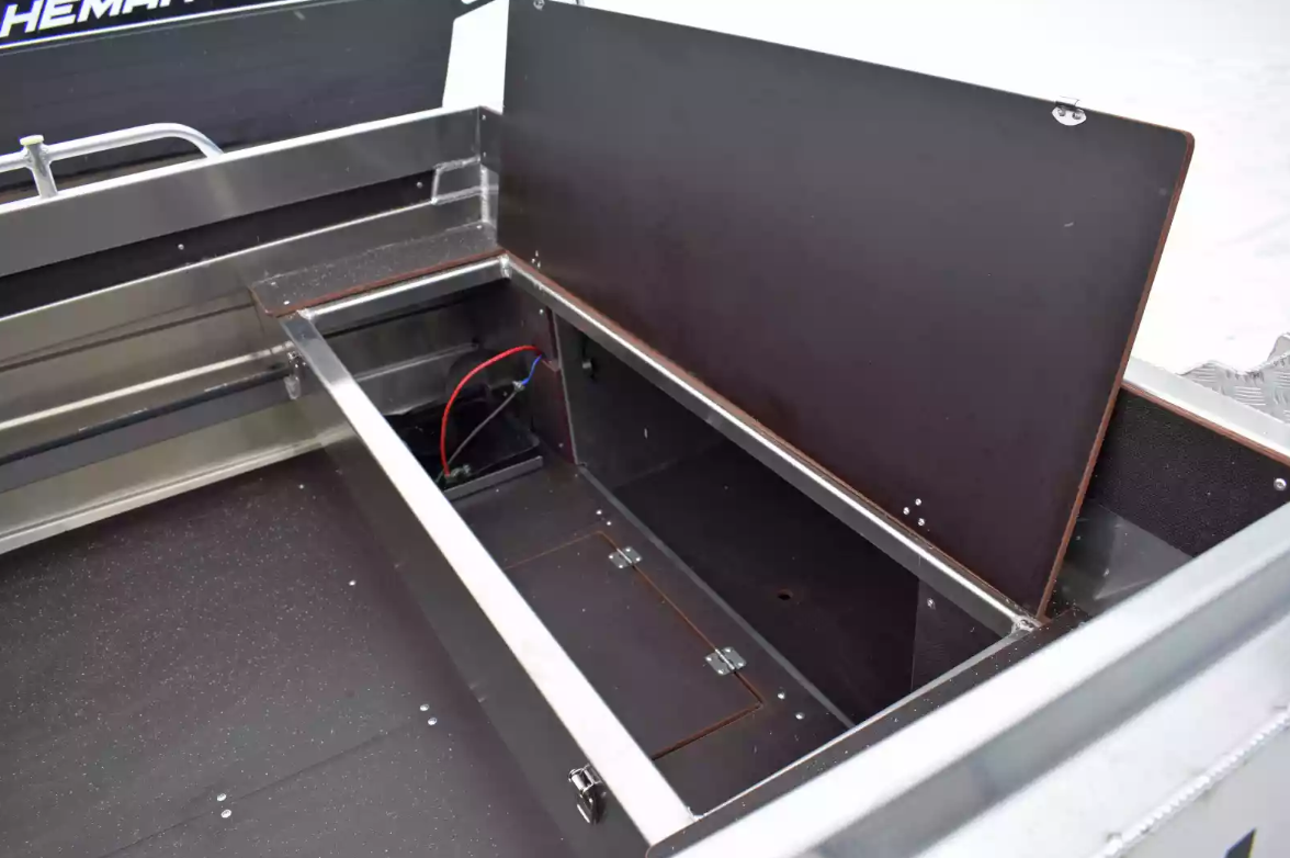 Алюминиевый катер Neman-450 DCM PRO в Сыктывкаре