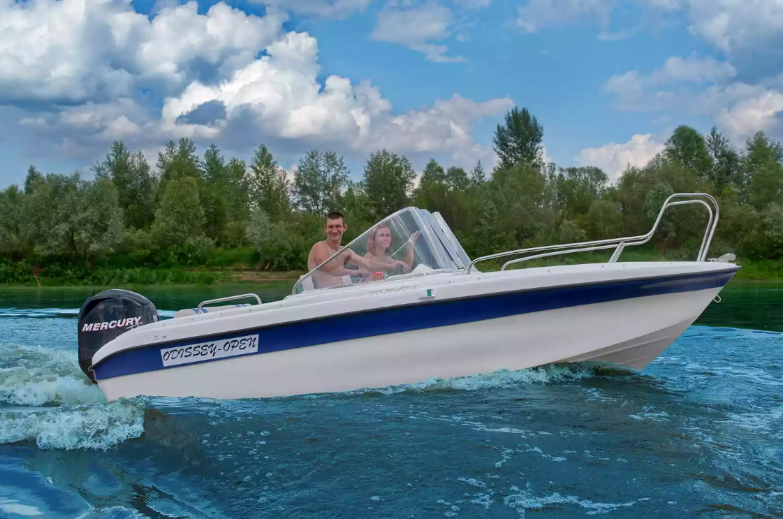 Стеклопластиковый катер Neman-530 Open в Сыктывкаре