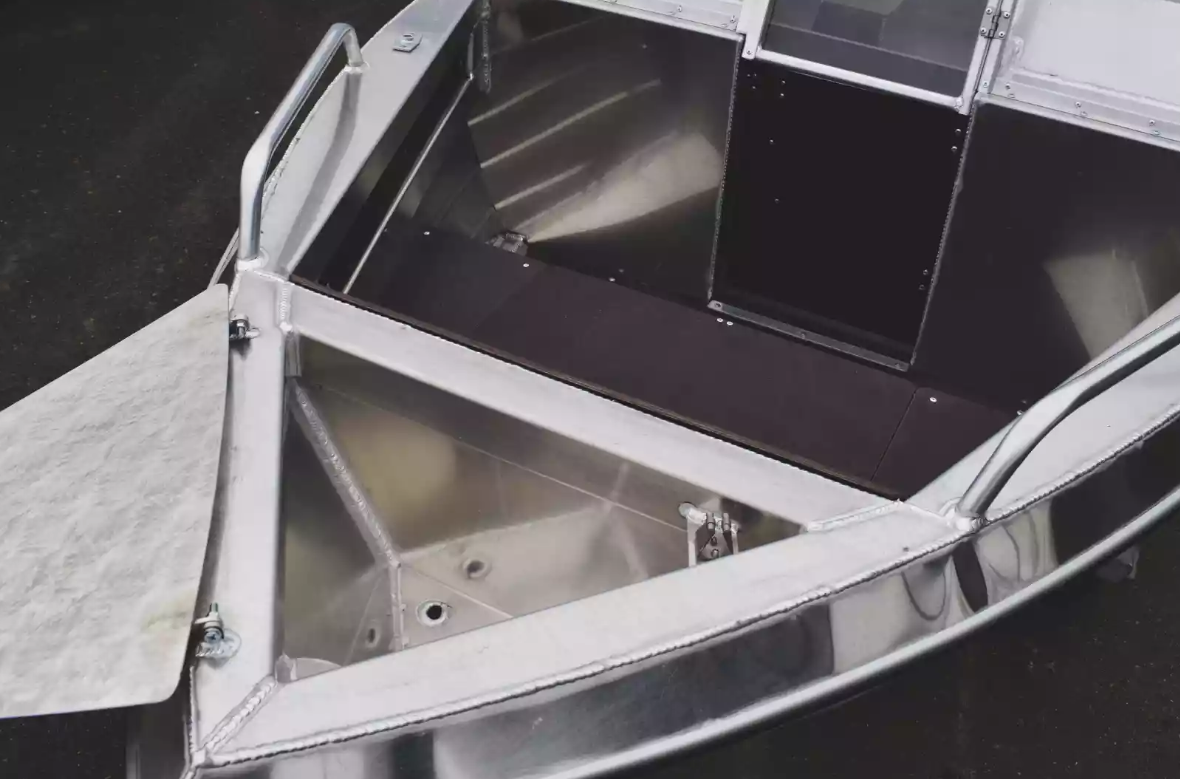 Алюминиевый катер Neman-400 DC в Сыктывкаре