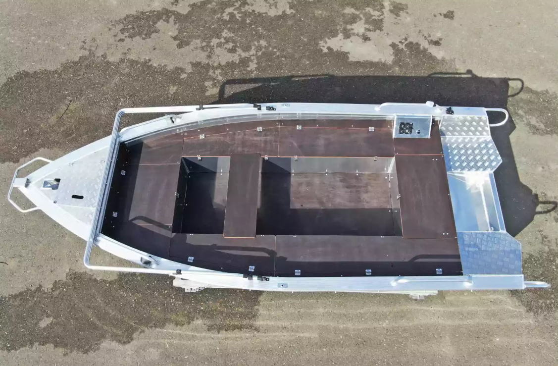 Алюминиевая лодка Wyatboat-390РМ в Сыктывкаре