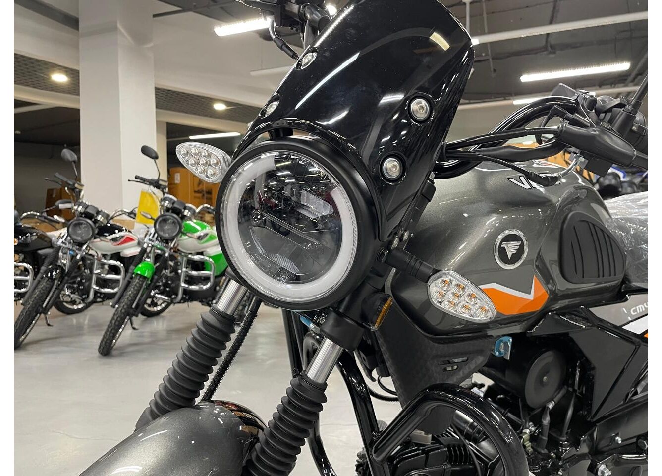 Мопед VMC NOVA 49сс (125сс) Led Full, дисковый тормоз, RKB RATO с баланс. валом, сигнализация в Сыктывкаре