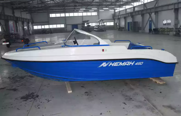 Комбинированный катер Neman-450 в Сыктывкаре