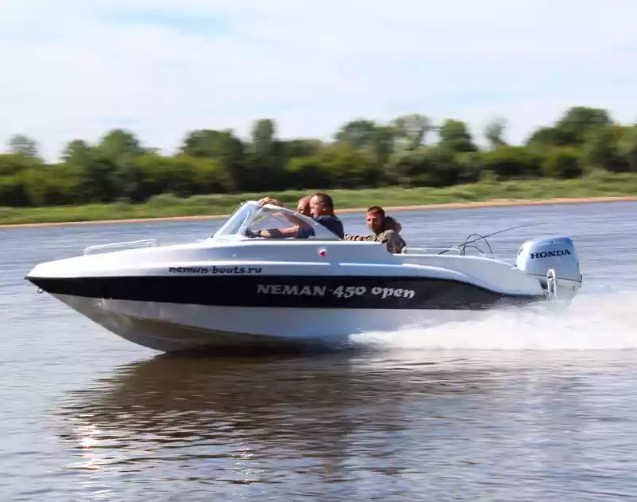 Стеклопластиковый катер Neman-450 Open в Сыктывкаре