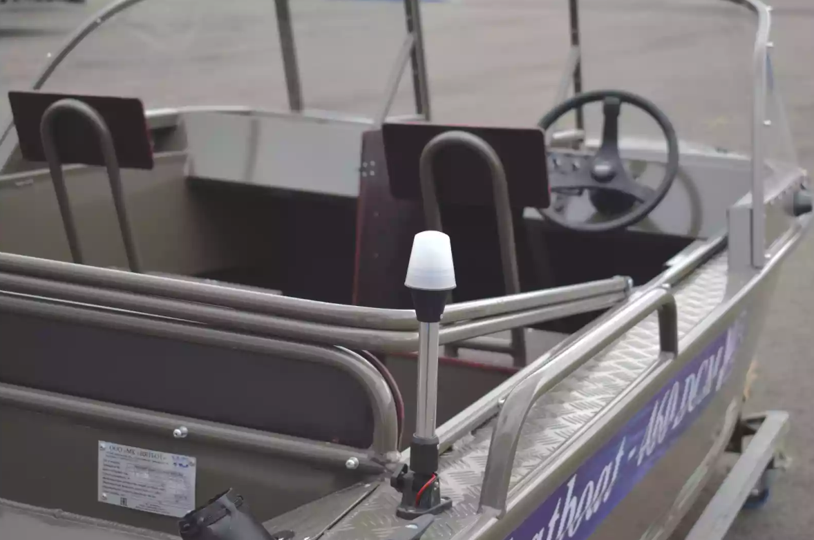 Алюминиевый катер Wyatboat-460 DCM в Сыктывкаре