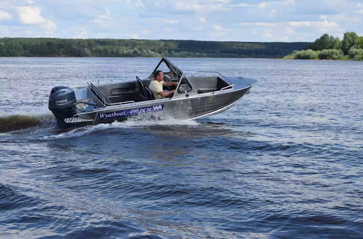 Алюминиевый катер Wyatboat-490 DCM Pro в Сыктывкаре