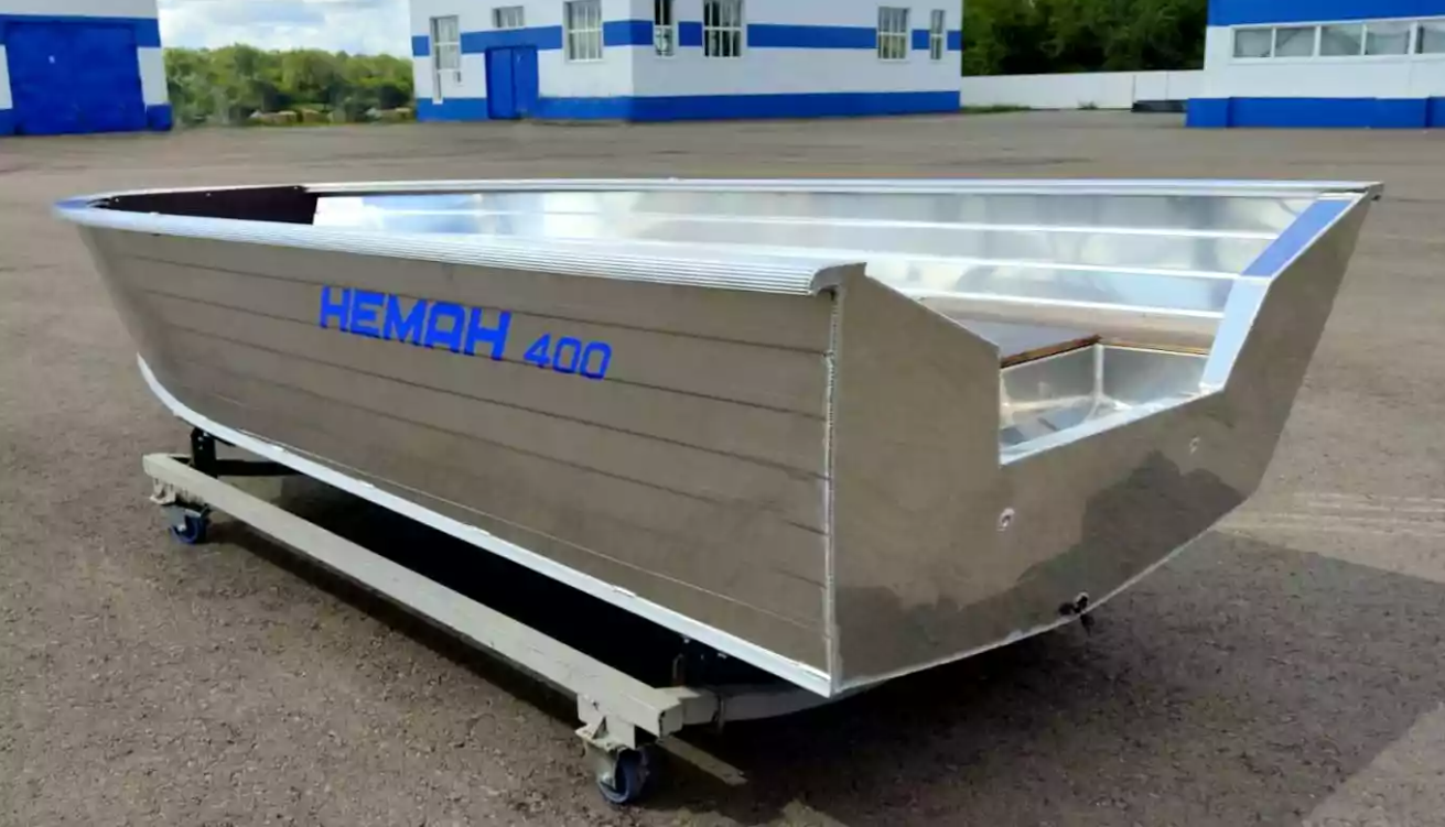 Алюминиевая лодка Неман-400 в Сыктывкаре