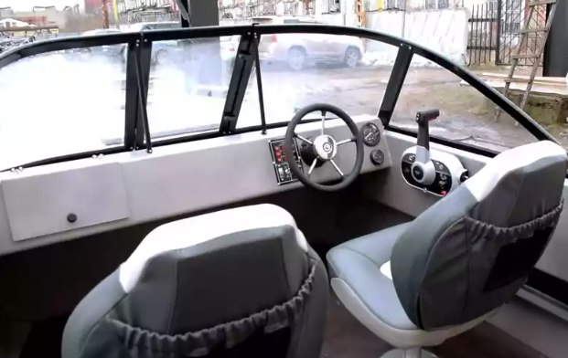 Алюминиевый катер Неман 500 в Сыктывкаре