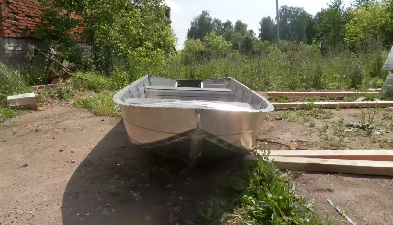 Алюминиевая лодка Вятка-Профи 32 в Сыктывкаре