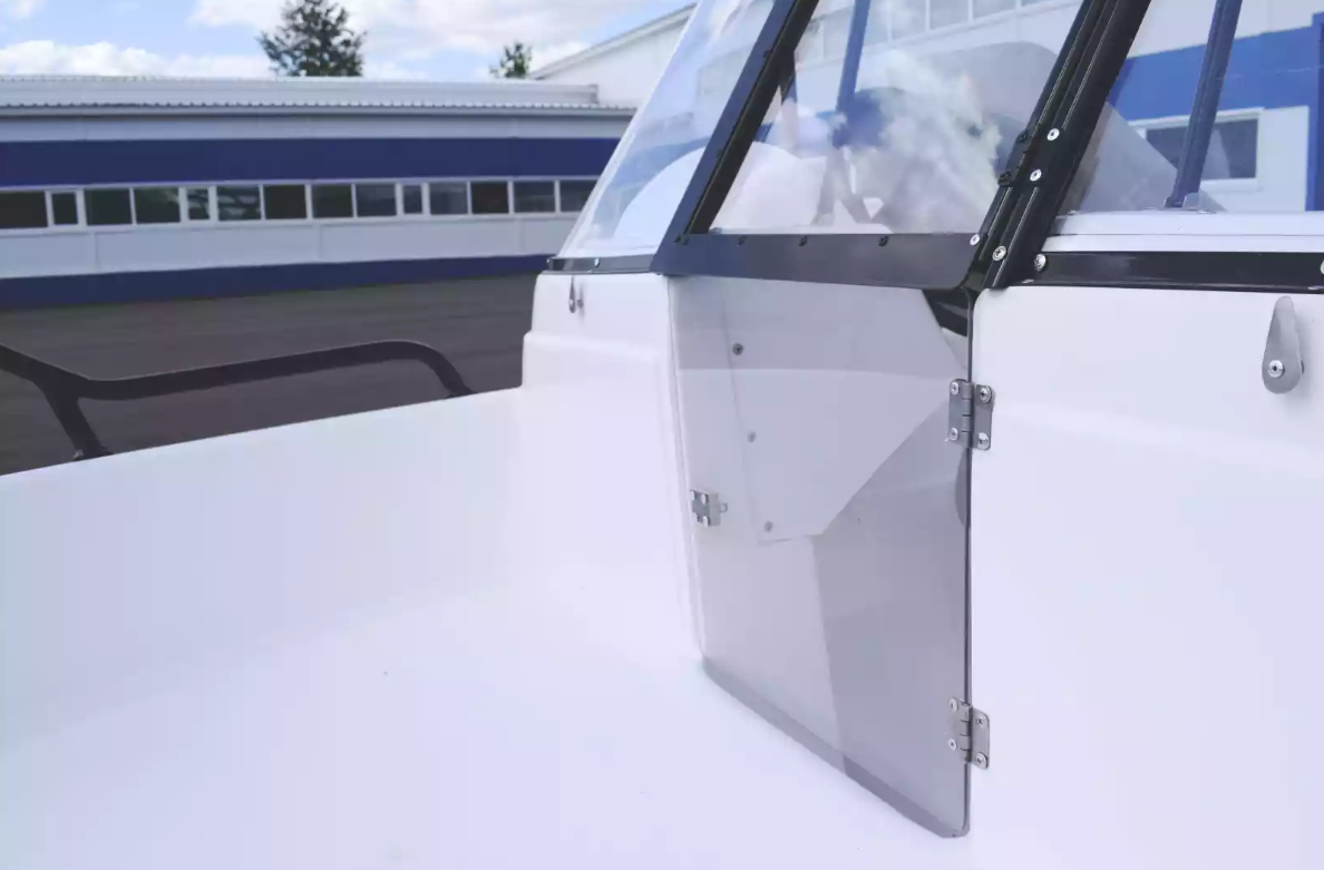 Комбинированный катер Wyatboat-430 DC в Сыктывкаре