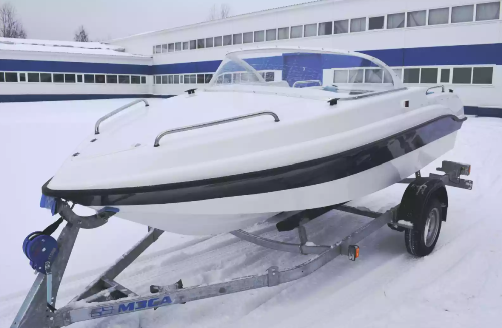 Стеклопластиковый катер Neman-450 в Сыктывкаре