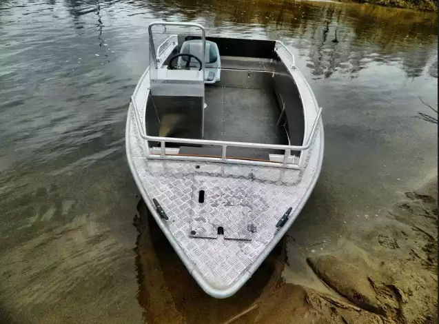 Алюминиевый катер Wyatboat-460 C в Сыктывкаре