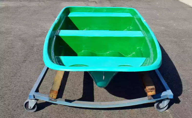 Стеклопластиковая лодка Старт (тримаран) в Сыктывкаре