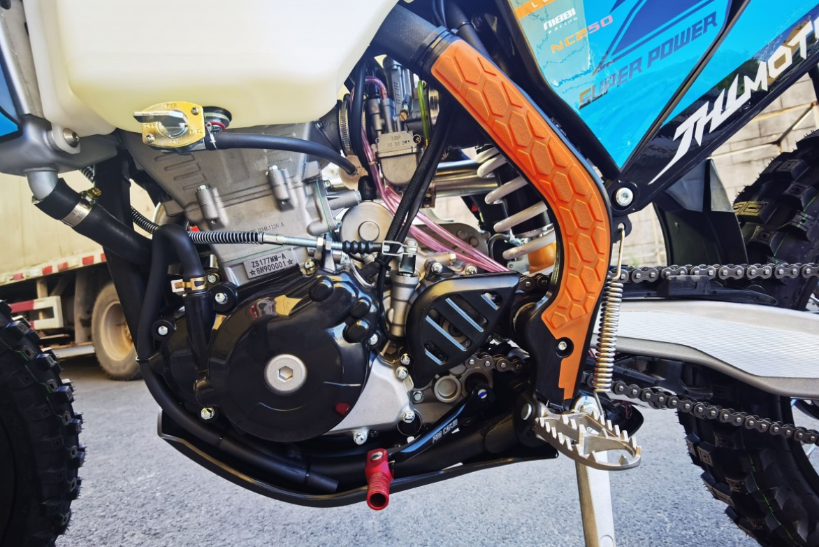 Мотоцикл JHLMOTO JHL Z7 NC250S (177MM-A) в Сыктывкаре