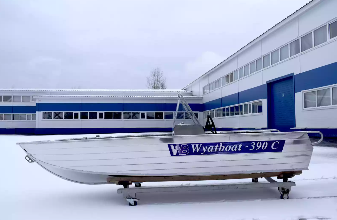 Алюминиевый катер Wyatboat-390 C в Сыктывкаре